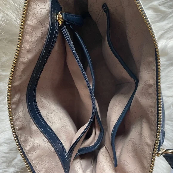 Michael Kors Cindy Medium Dome Satchel - Picture 10 of 10